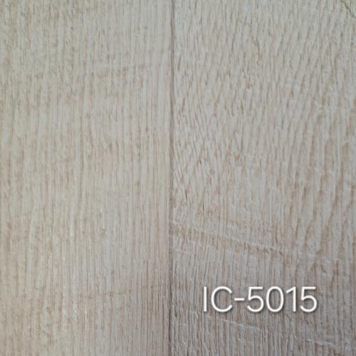 一条工務店のクロス